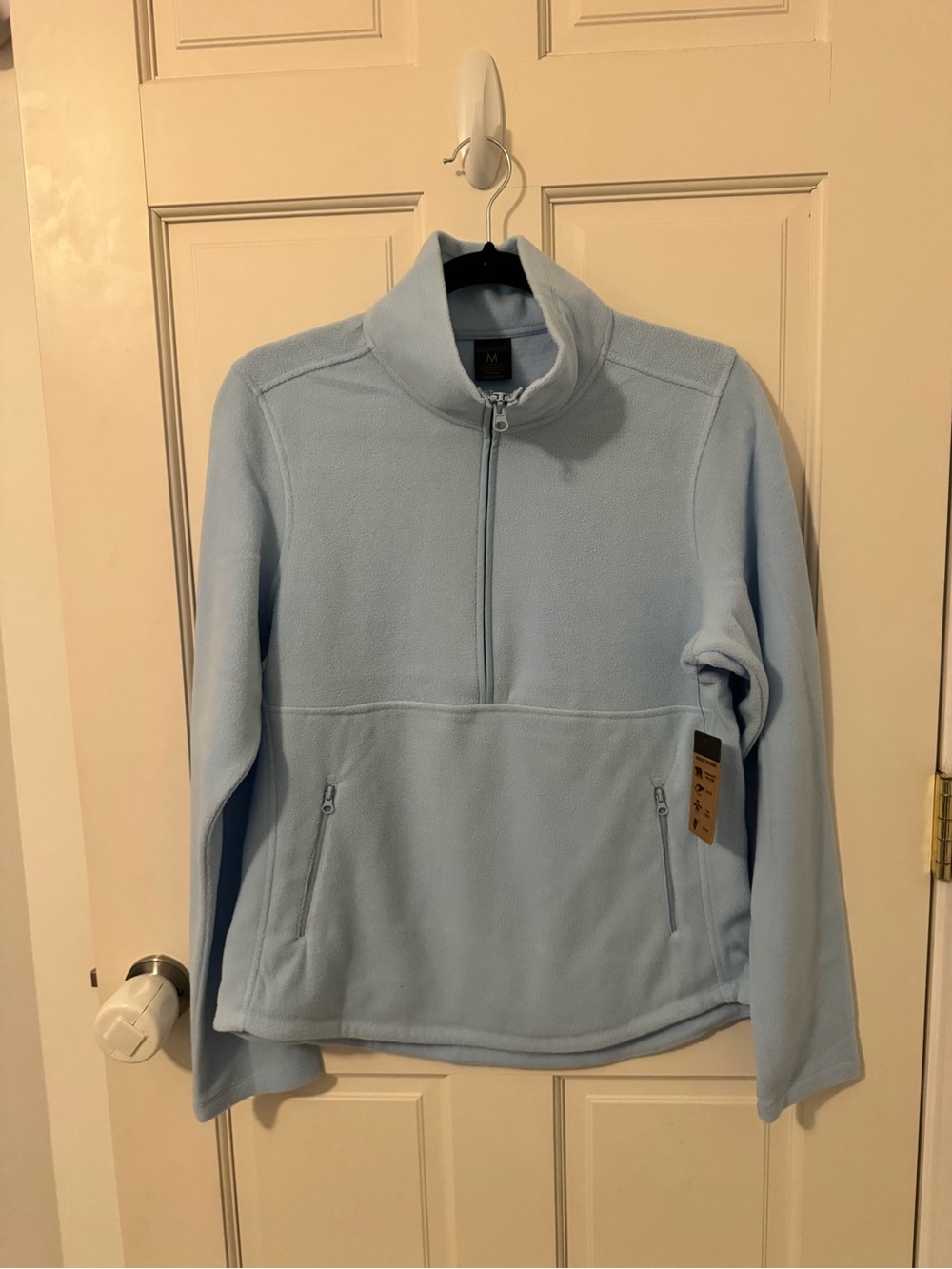 NWT Light Blue Fleece Quarter-Zip Pullover Sweatshirt - Size M